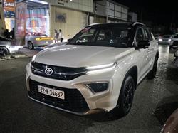 تۆیۆتا ئۆربان کرۆزەر